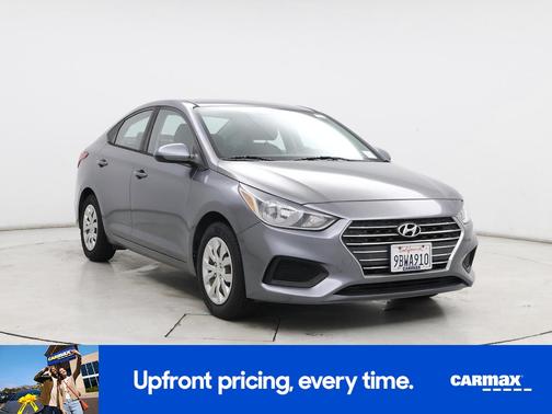 Gray 2019 Hyundai Accent SE