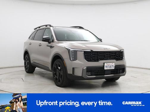 Gray 2025 Kia Sorento X-Line EX