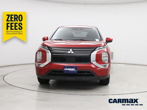 Burgundy 2022 Mitsubishi Outlander ES