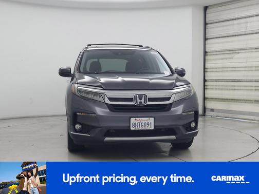 Gray 2019 Honda Pilot Touring