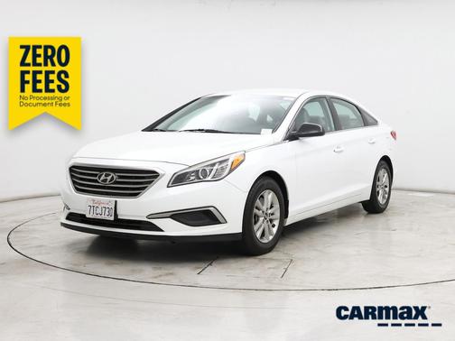 White 2017 Hyundai SONATA