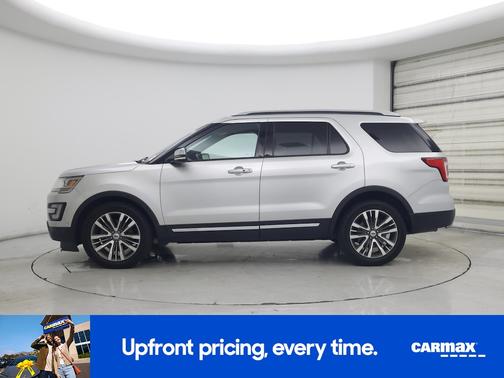 Silver 2017 Ford Explorer Platinum