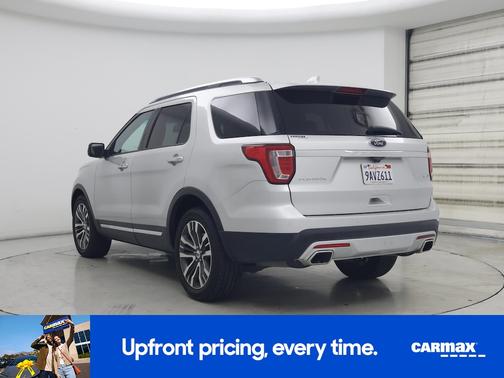 Silver 2017 Ford Explorer Platinum