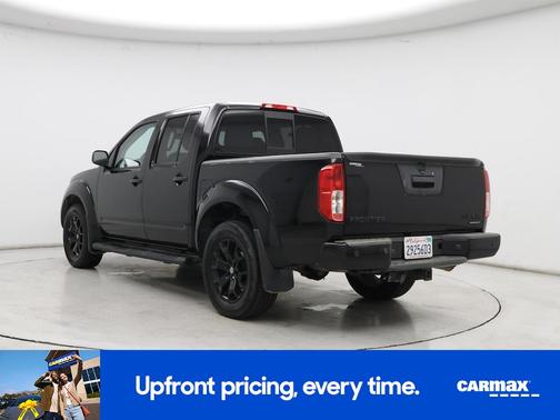 Black 2020 Nissan Frontier SV