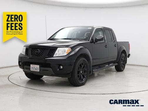 Black 2020 Nissan Frontier SV