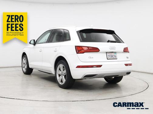 White 2018 Audi Q5 Premium
