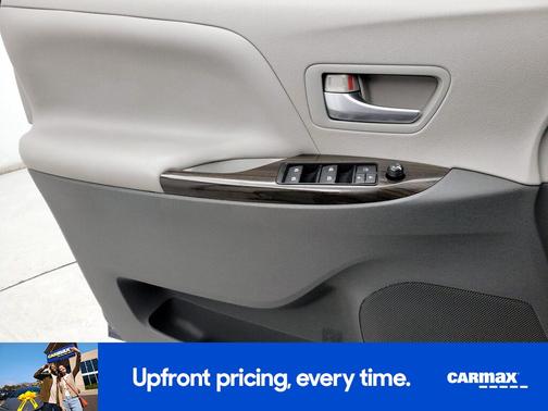 2015 Toyota Sienna XLE