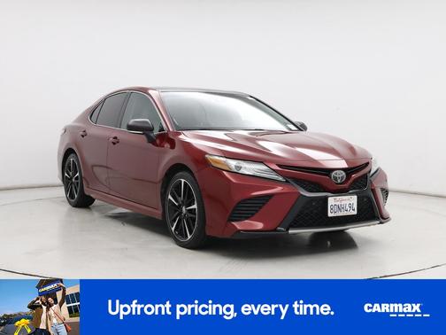Red 2018 Toyota Camry XSE