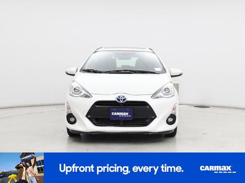 White 2016 Toyota Prius c Four