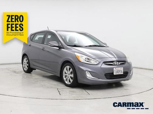 Gray 2014 Hyundai Accent SE