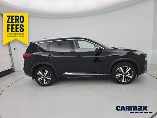 Black 2022 Nissan Rogue Platinum