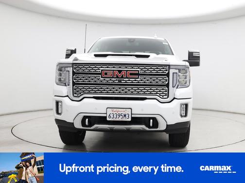 White 2022 GMC Sierra 2500 Denali