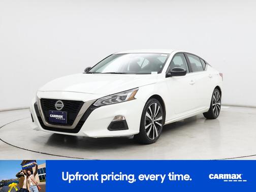 White 2021 Nissan Altima SR