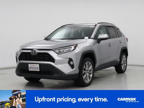 2020 Toyota RAV4 XLE