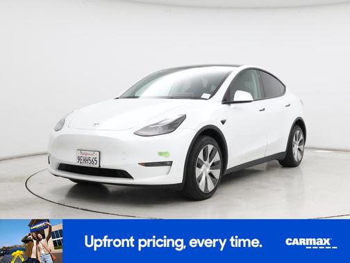 White 2023 Tesla Model Y Long Range