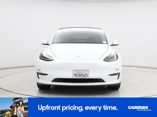 White 2023 Tesla Model Y Long Range