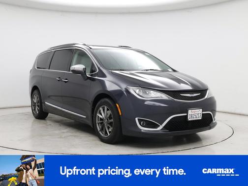 Gray 2019 Chrysler Pacifica Limited