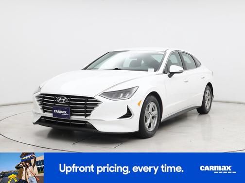 2022 Hyundai SONATA SE