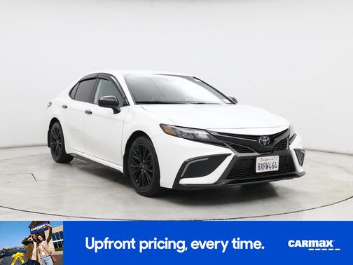 White 2021 Toyota Camry SE Night Shade
