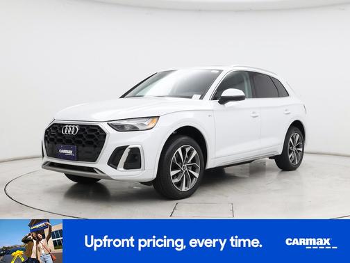 White 2023 Audi Q5 Premium Plus