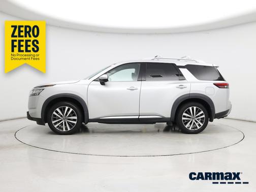 Silver 2022 Nissan Pathfinder Platinum
