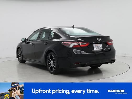 Black 2024 Toyota Camry SE