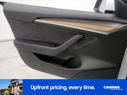 White 2023 Tesla Model 3