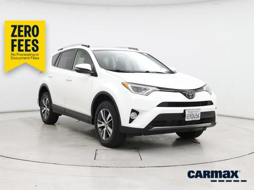 White 2018 Toyota RAV4 XLE