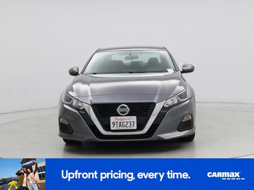 Gray 2019 Nissan Altima S