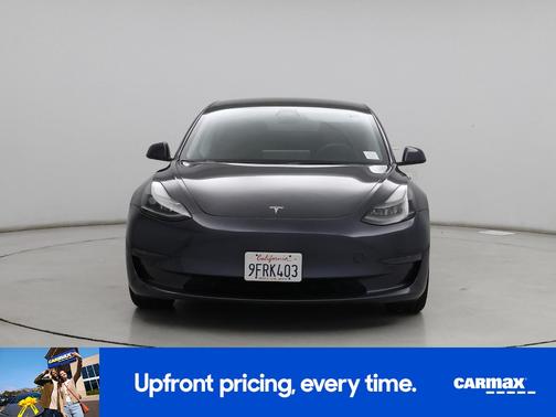Black 2023 Tesla Model 3