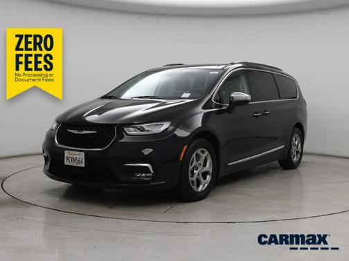 Black 2022 Chrysler Pacifica Limited
