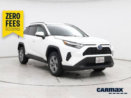 White 2024 Toyota RAV4 Hybrid XLE