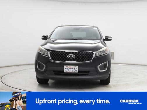 Black 2016 Kia Sorento L