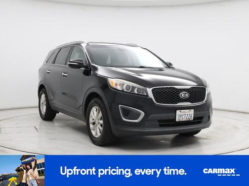Black 2016 Kia Sorento L