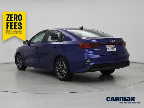 Blue 2024 Kia Forte LXS