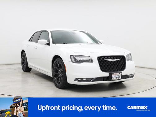 White 2019 Chrysler 300 S