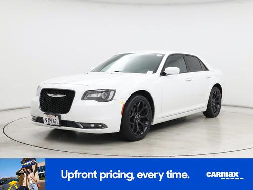 White 2019 Chrysler 300 S