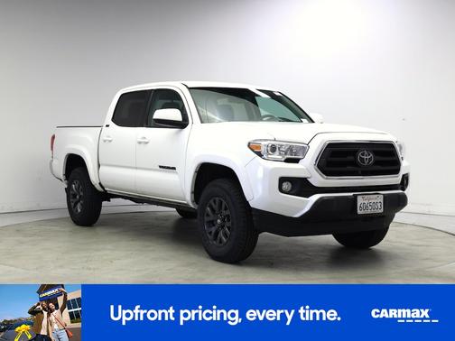 White 2023 Toyota Tacoma SR5