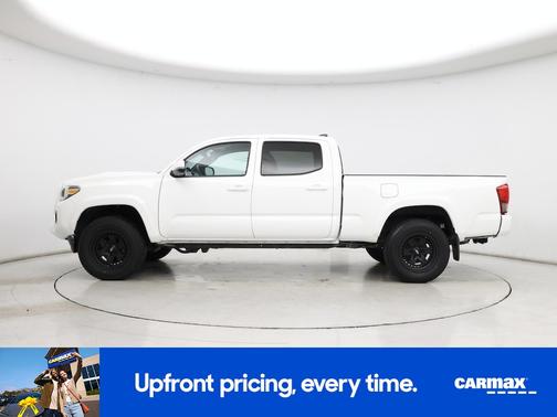 White 2017 Toyota Tacoma TRD Sport