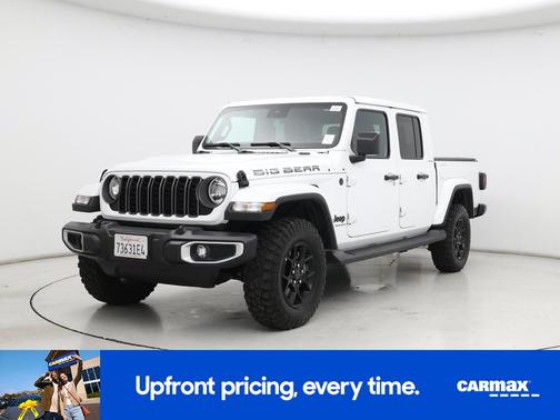 White 2025 Jeep Gladiator Big Bear