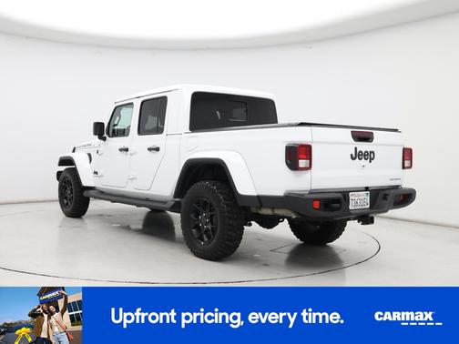 White 2025 Jeep Gladiator Big Bear