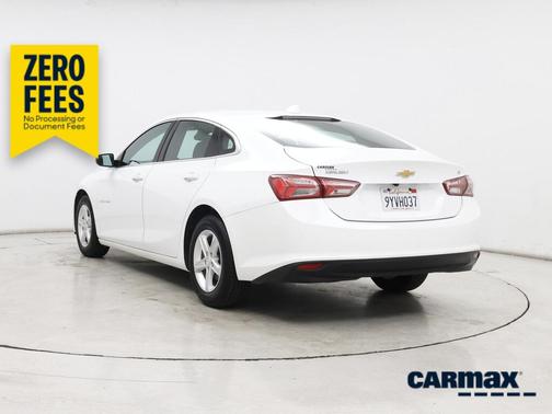 White 2022 Chevrolet Malibu LT