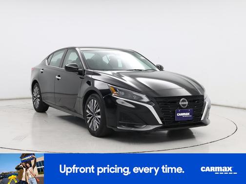 2023 Nissan Altima SV