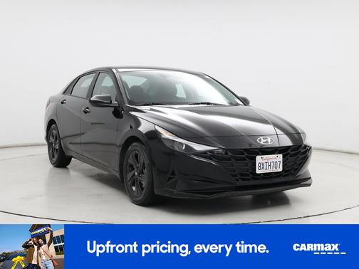 Black 2021 Hyundai ELANTRA SEL