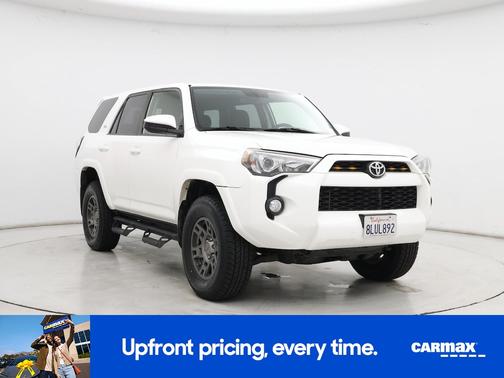 White 2019 Toyota 4Runner SR5
