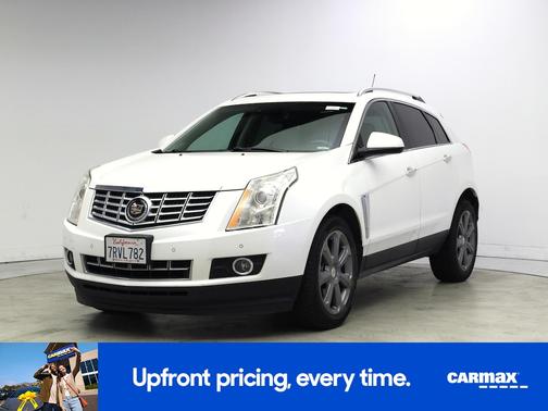 White 2016 Cadillac SRX Premium