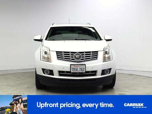 White 2016 Cadillac SRX Premium