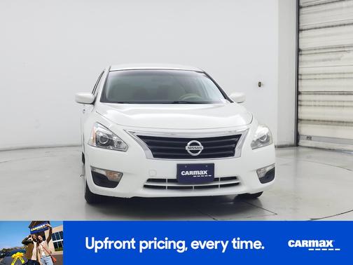 White 2015 Nissan Altima S