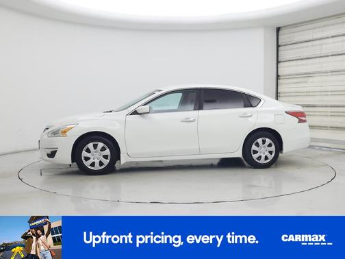 White 2015 Nissan Altima S