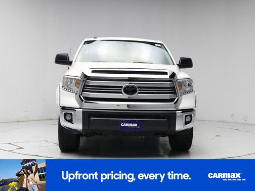 White 2016 Toyota Tundra SR5